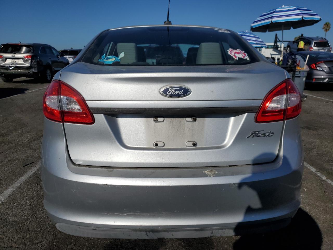 2011 Ford Fiesta S VIN: 3FADP4AJ1BM132749 Lot: 71006484