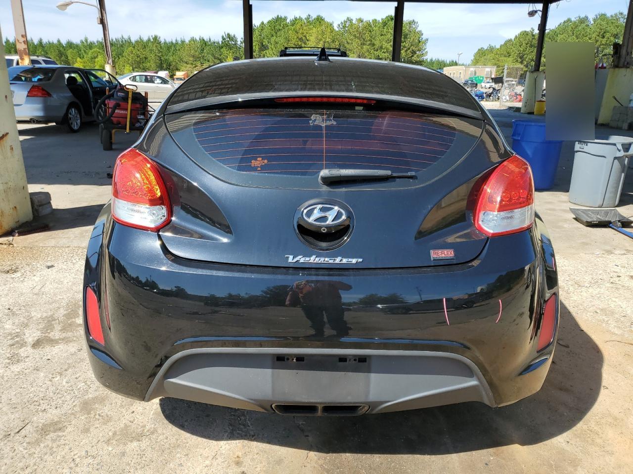 KMHTC6AD5EU212235 2014 Hyundai Veloster