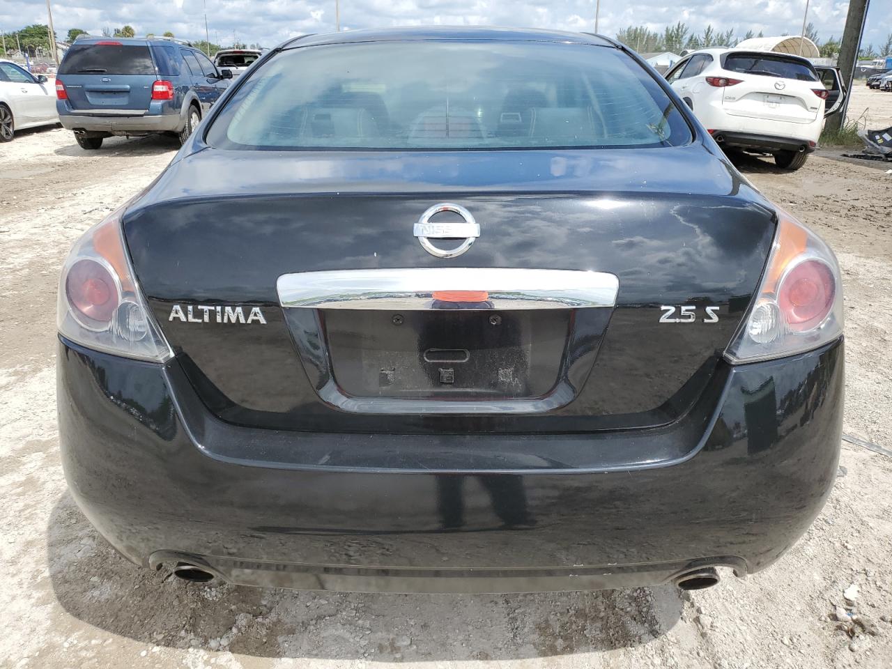 1N4AL2AP5AN502371 2010 Nissan Altima Base