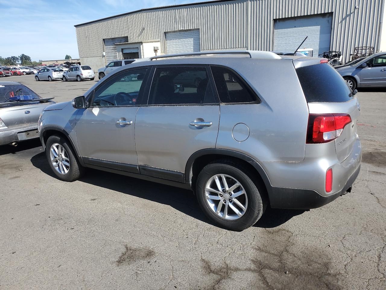 5XYKT4A67FG591392 2015 KIA SORENTO - Image 2