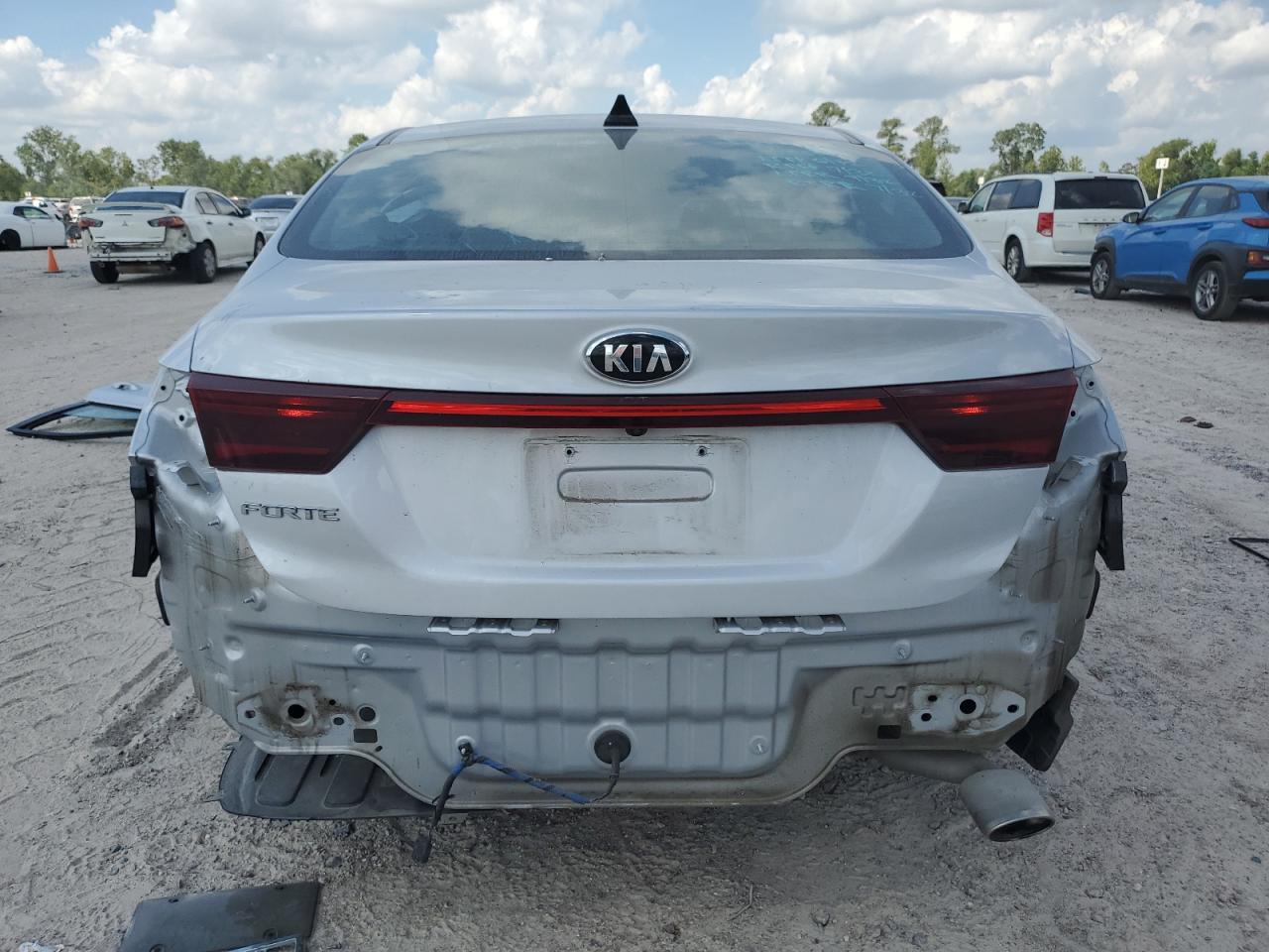 2019 Kia Forte Fe VIN: 3KPF24AD4KE108709 Lot: 72706334