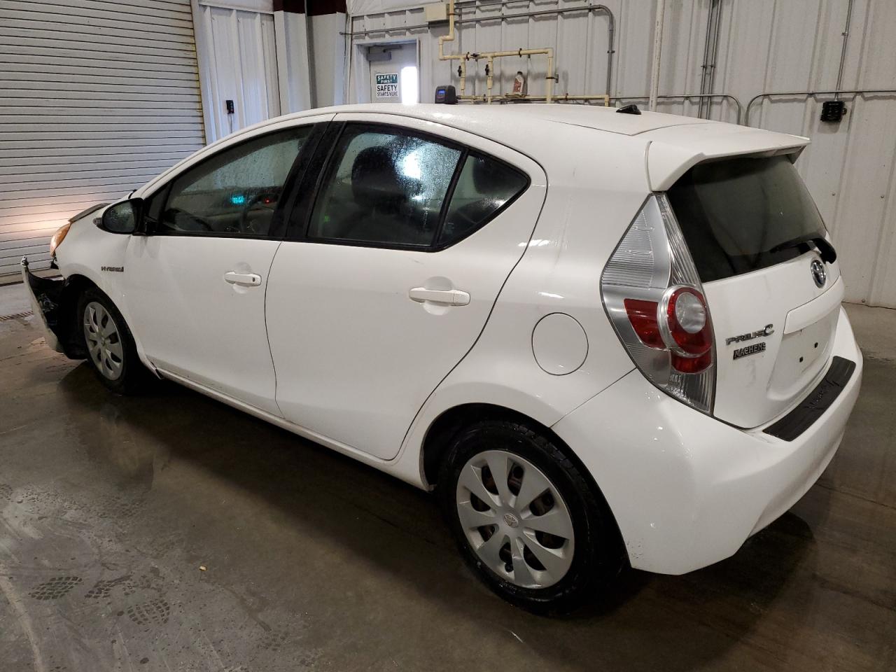 VIN JTDKDTB30D1545394 2013 TOYOTA PRIUS no.2