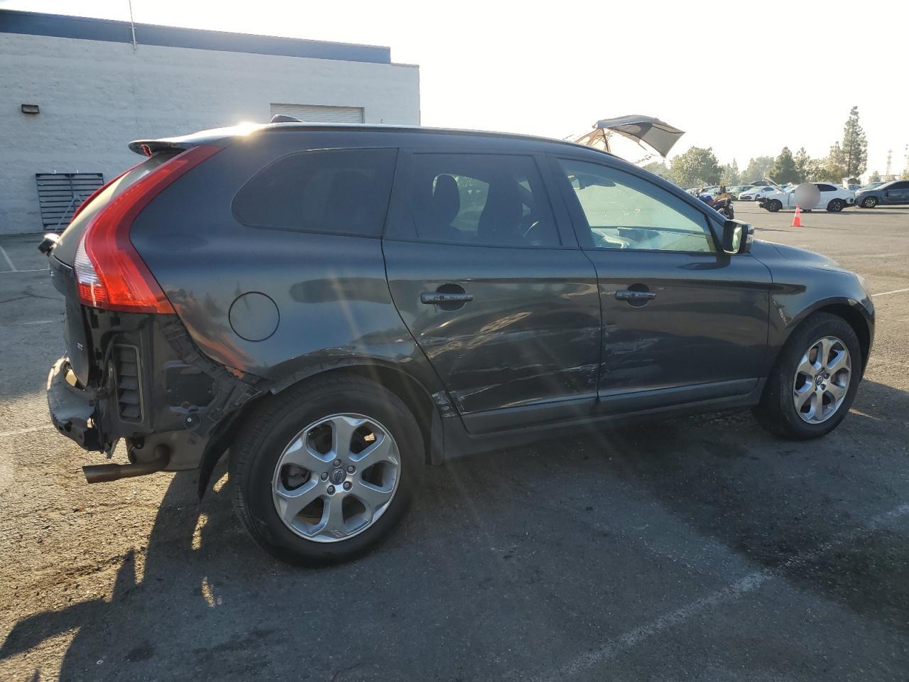 2010 Volvo Xc60 3.2 VIN: YV4960DL2A2109508 Lot: 73387914