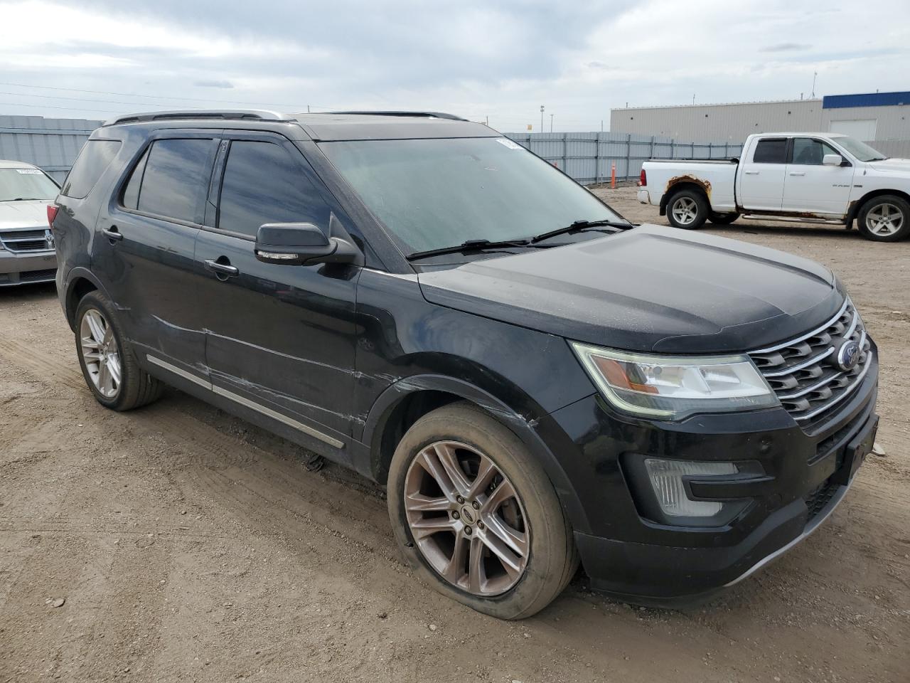 2017 Ford Explorer - Image 4