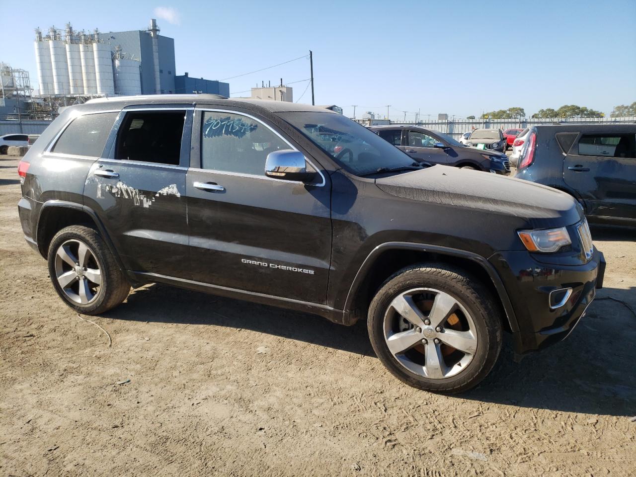 2014 Jeep Grand Cherokee Overland VIN: 1C4RJFCT2EC186997 Lot: 69404504