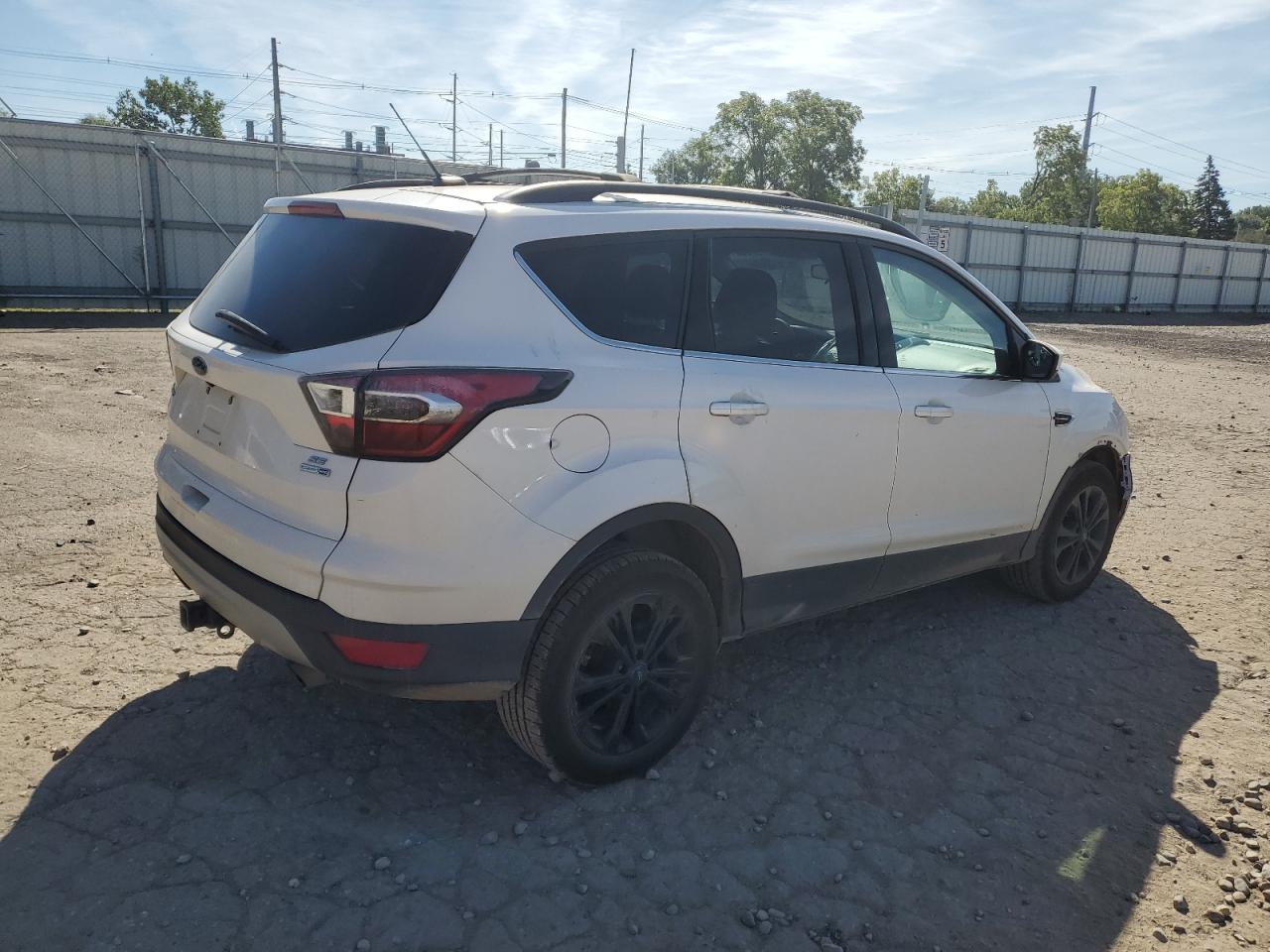 2017 Ford Escape - Image 3