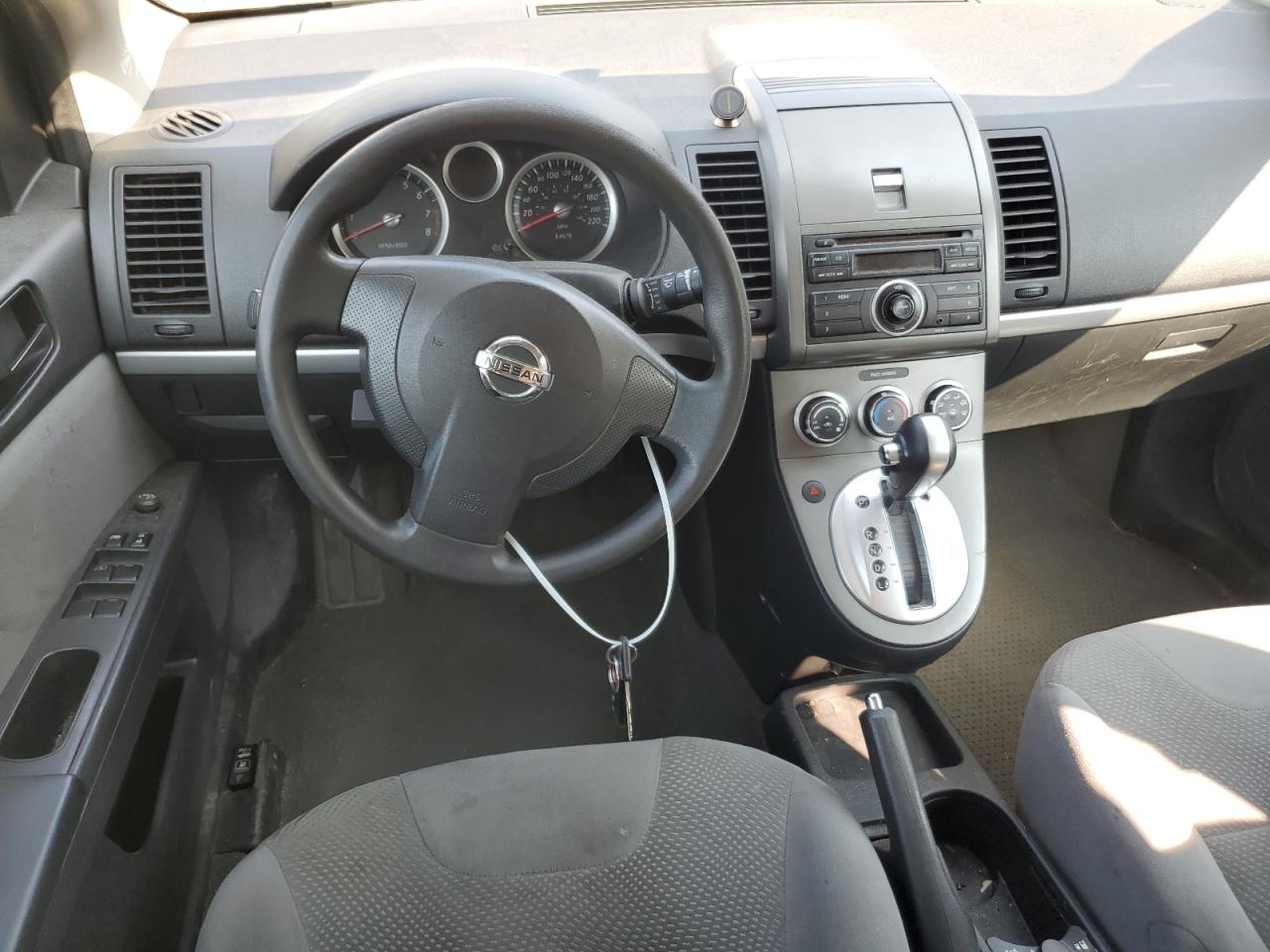 2011 Nissan Sentra 2.0 VIN: 3N1AB6AP2BL677329 Lot: 70228154