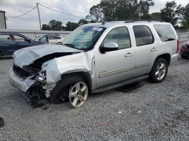  CHEVROLET TAHOE 2013 Серебристый