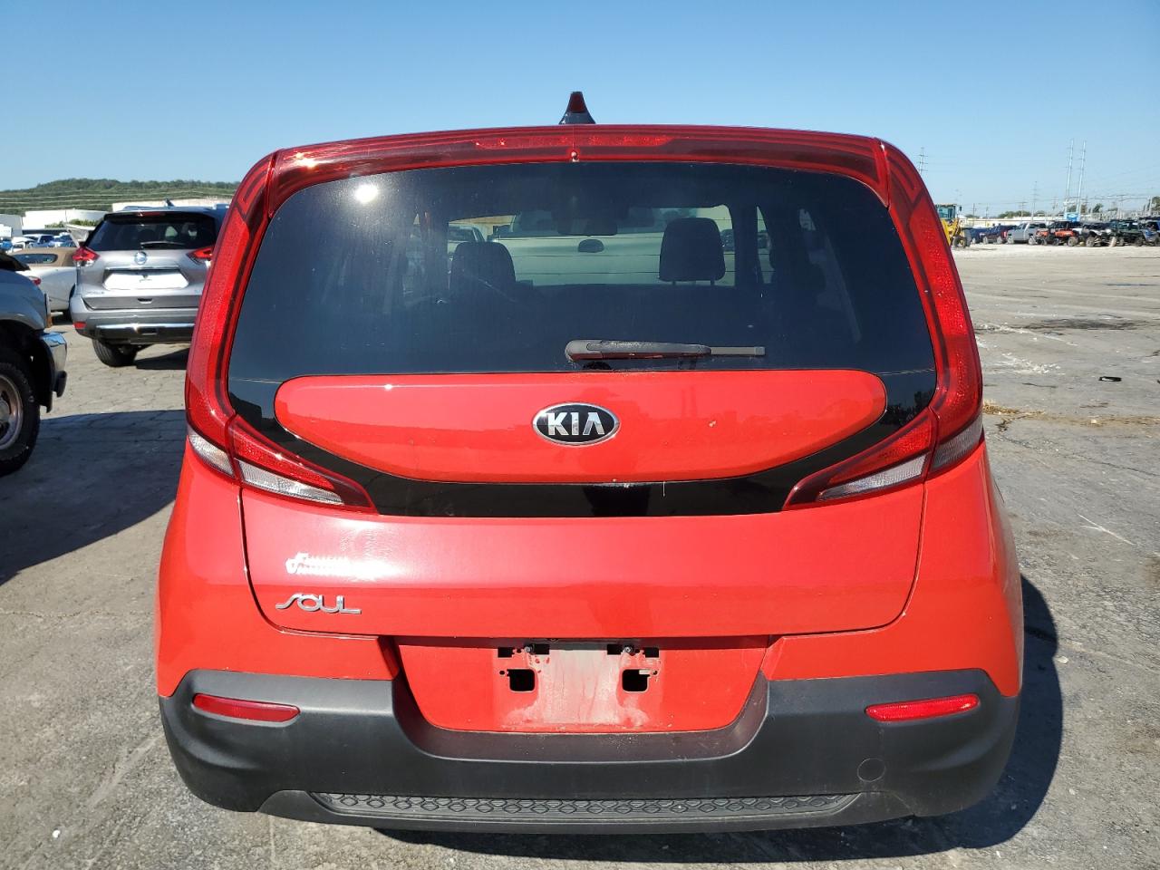 KNDJ23AU8L7706288 2020 Kia Soul Lx