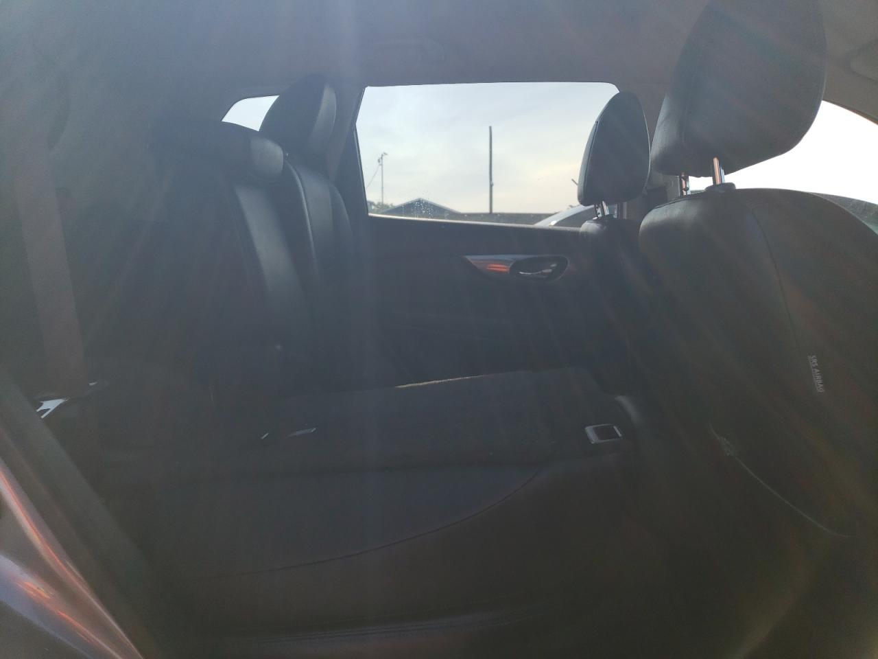 2016 Nissan Rogue - Image 11