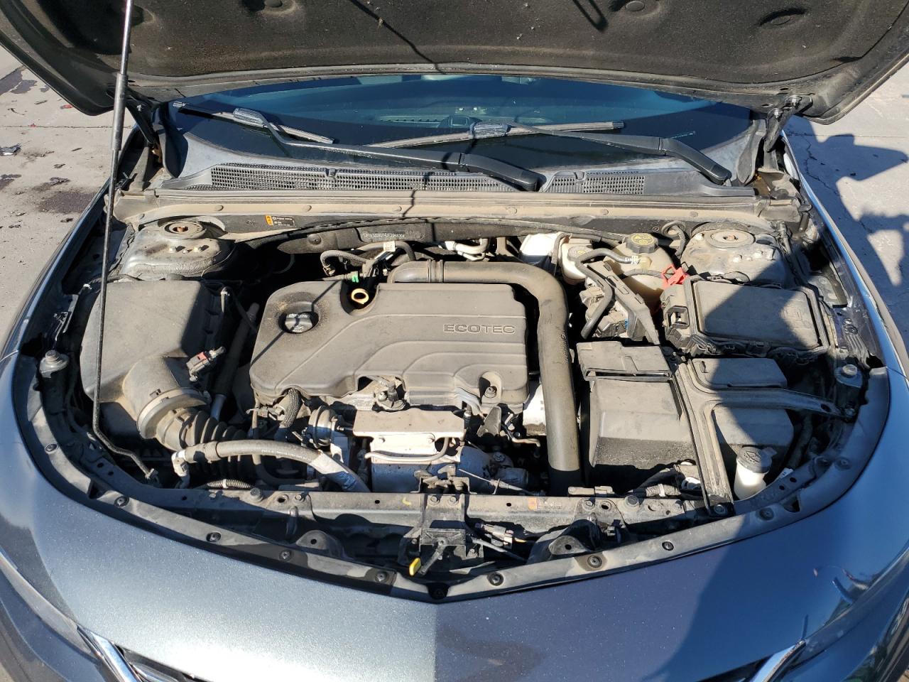 2018 Chevrolet Malibu - Image 11