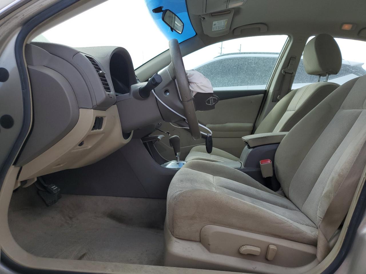 2009 Nissan Altima - Image 7