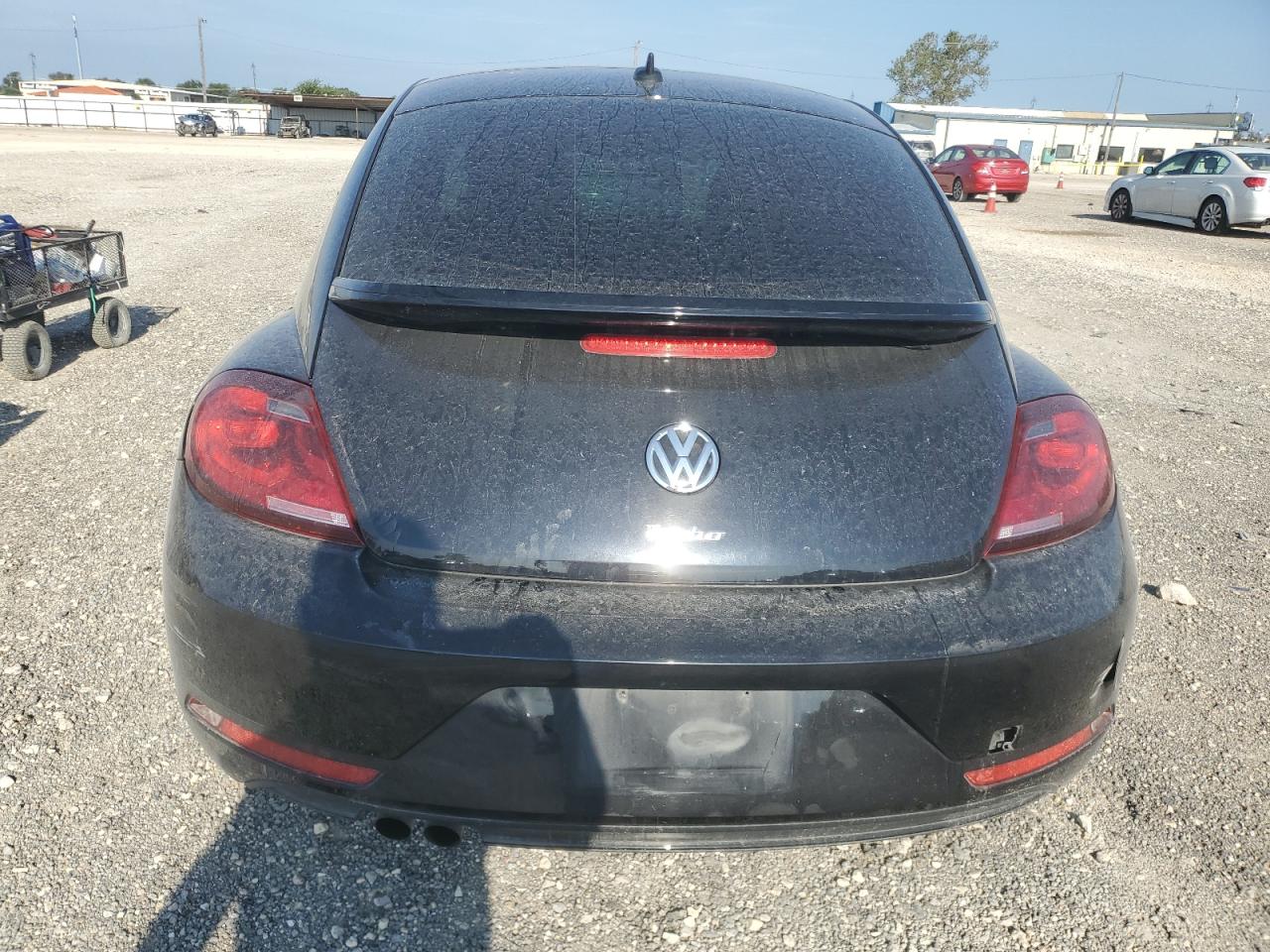 2018 Volkswagen Beetle S VIN: 3VWFD7AT1JM726297 Lot: 70213214