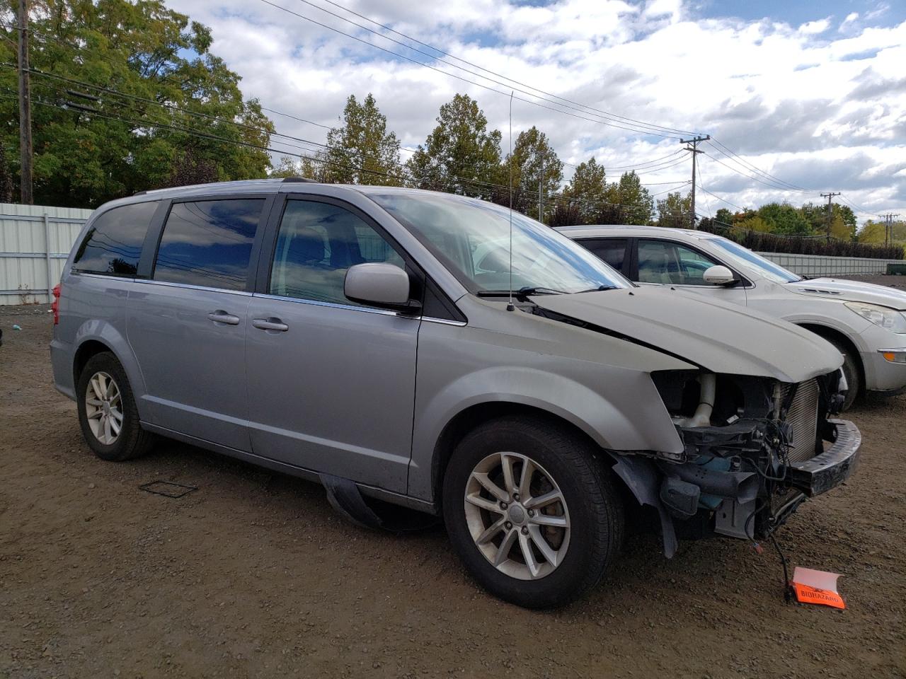 2C4RDGCG1KR725046 2019 Dodge Grand Caravan Sxt