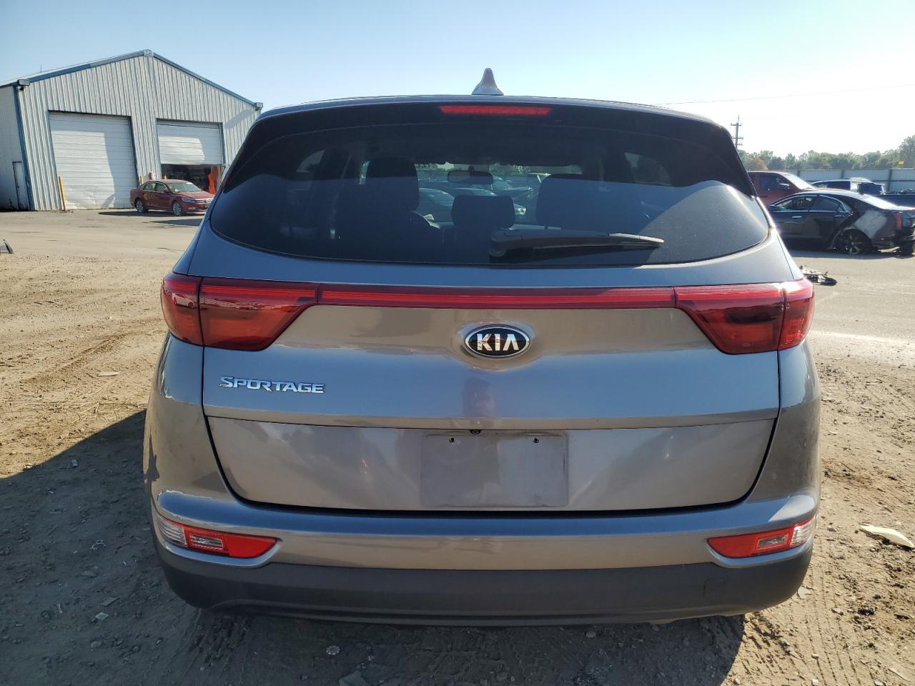 KNDPMCAC7H7281150 2017 Kia Sportage Lx