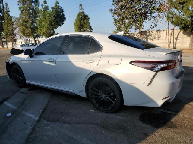 4T1K61AK4NU003203 Toyota Camry XSE 2