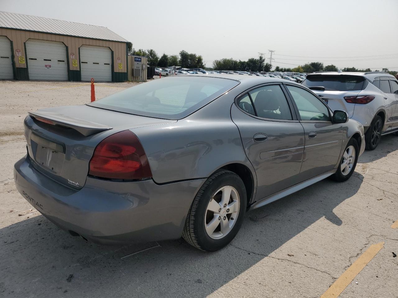 2007 Pontiac Grand Prix VIN: 2G2WP552171201910 Lot: 70677824