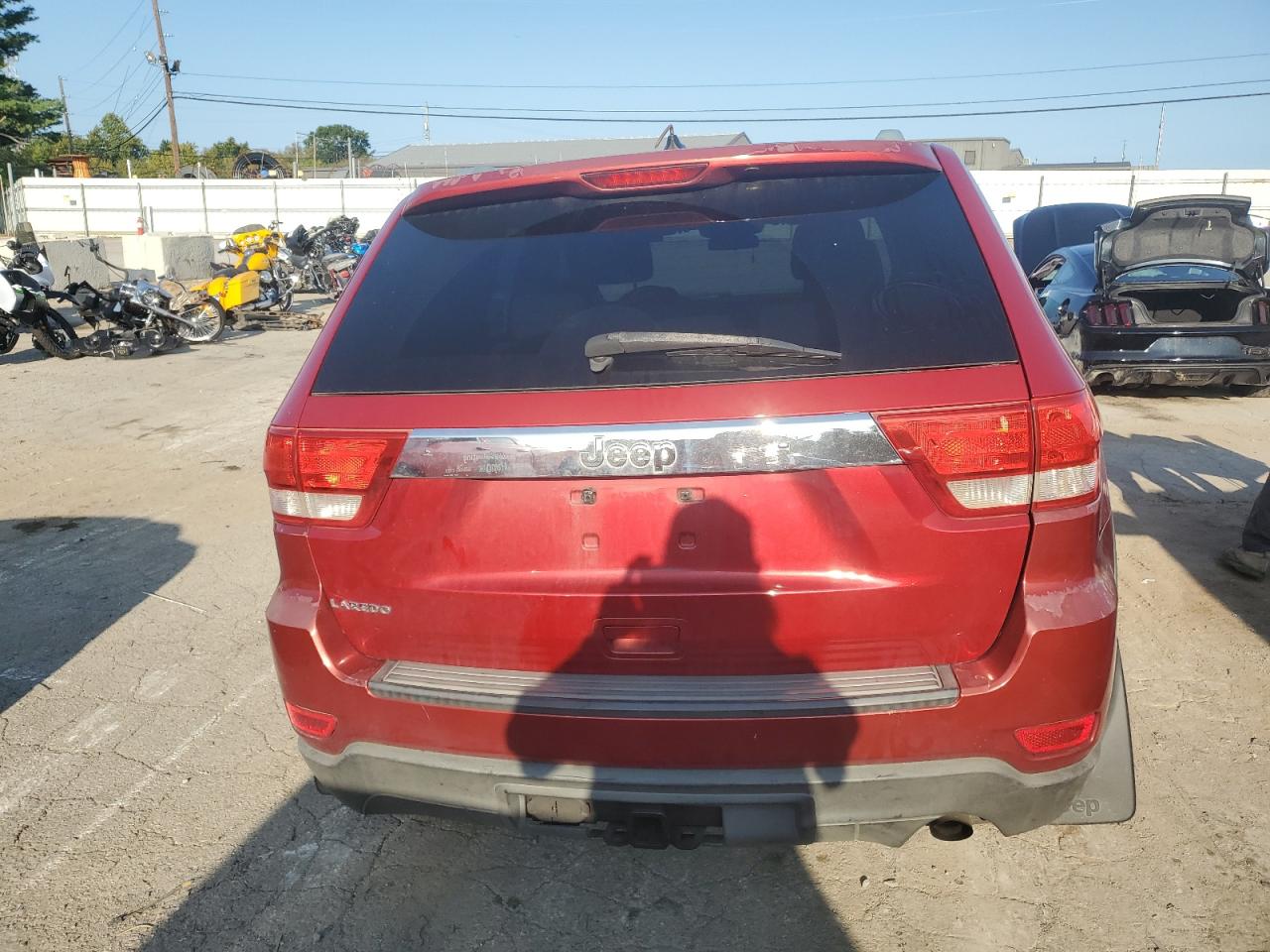 2011 Jeep Grand Cherokee - Image 6