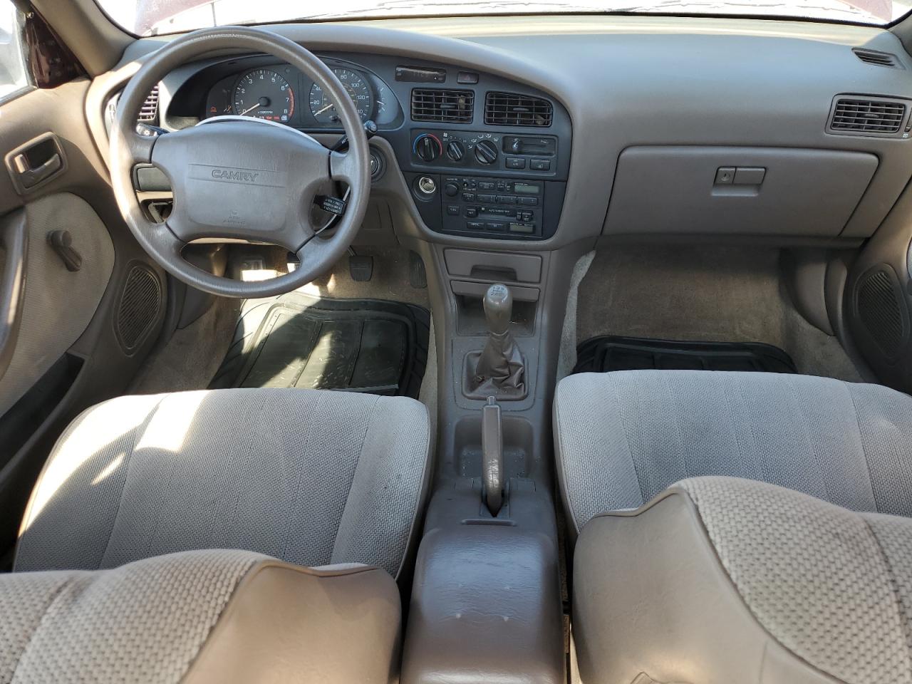 JT2SK11E6P0173415 1993 Toyota Camry Dx