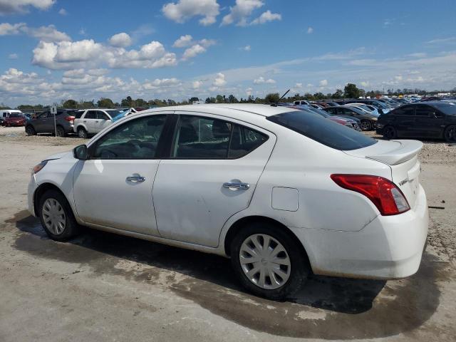  NISSAN VERSA 2019 Белый