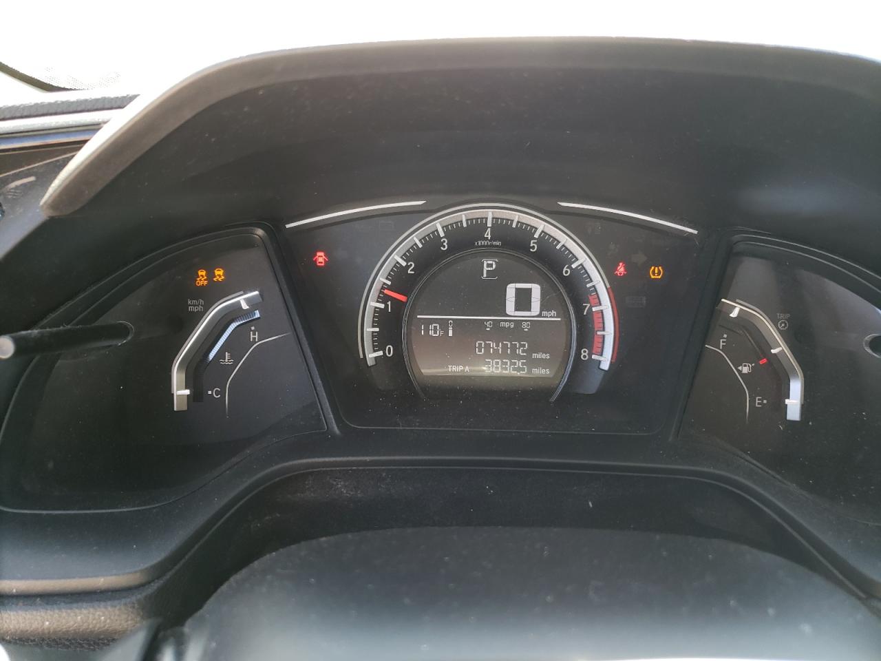 2HGFC2F53JH546628 2018 Honda Civic Lx