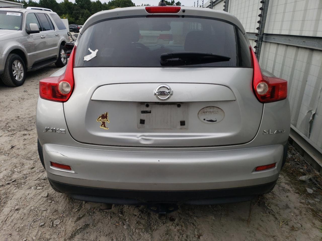 JN8AF5MVXBT027931 2011 Nissan Juke S