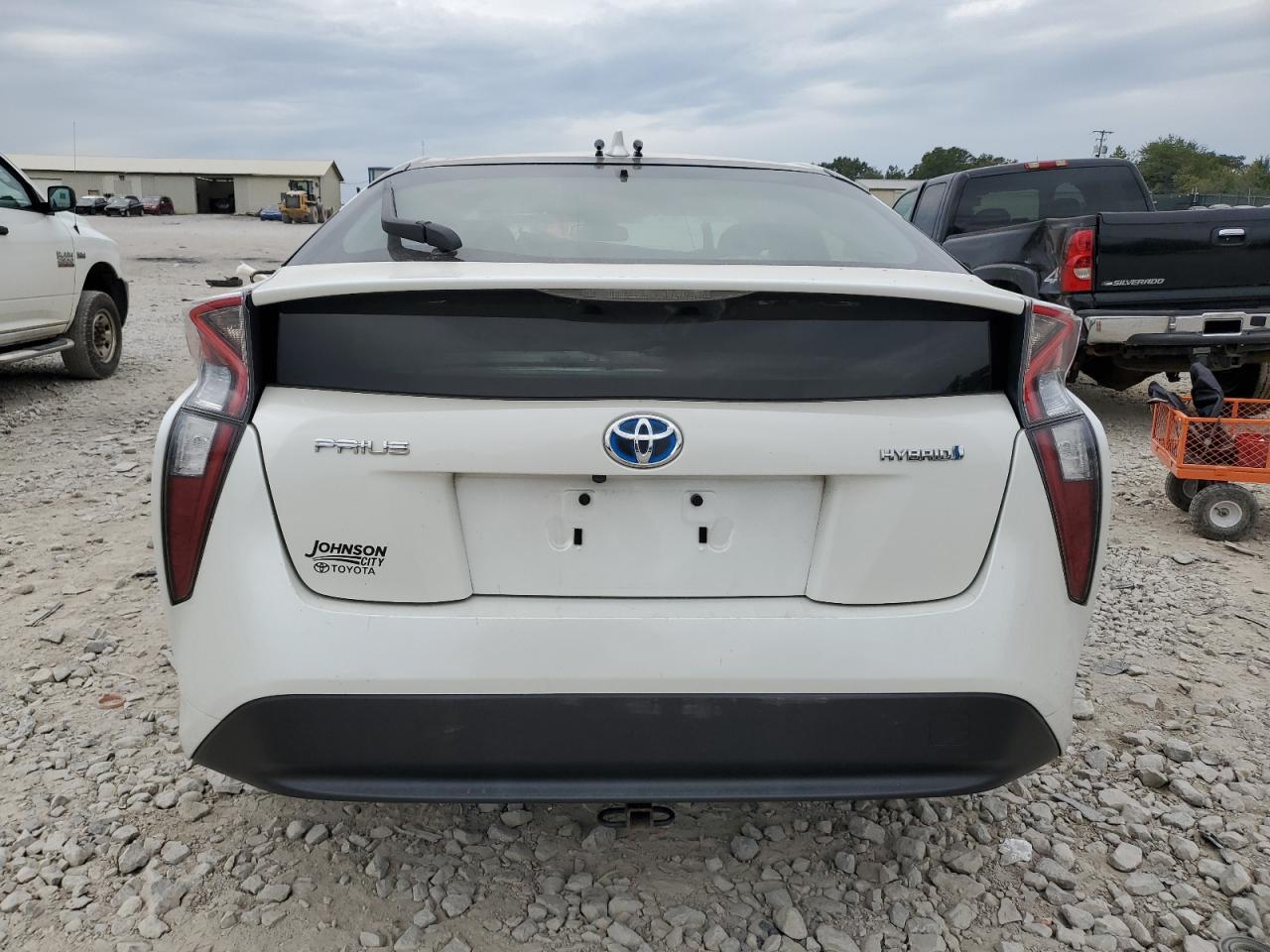 JTDKBRFU9H3033915 2017 Toyota Prius