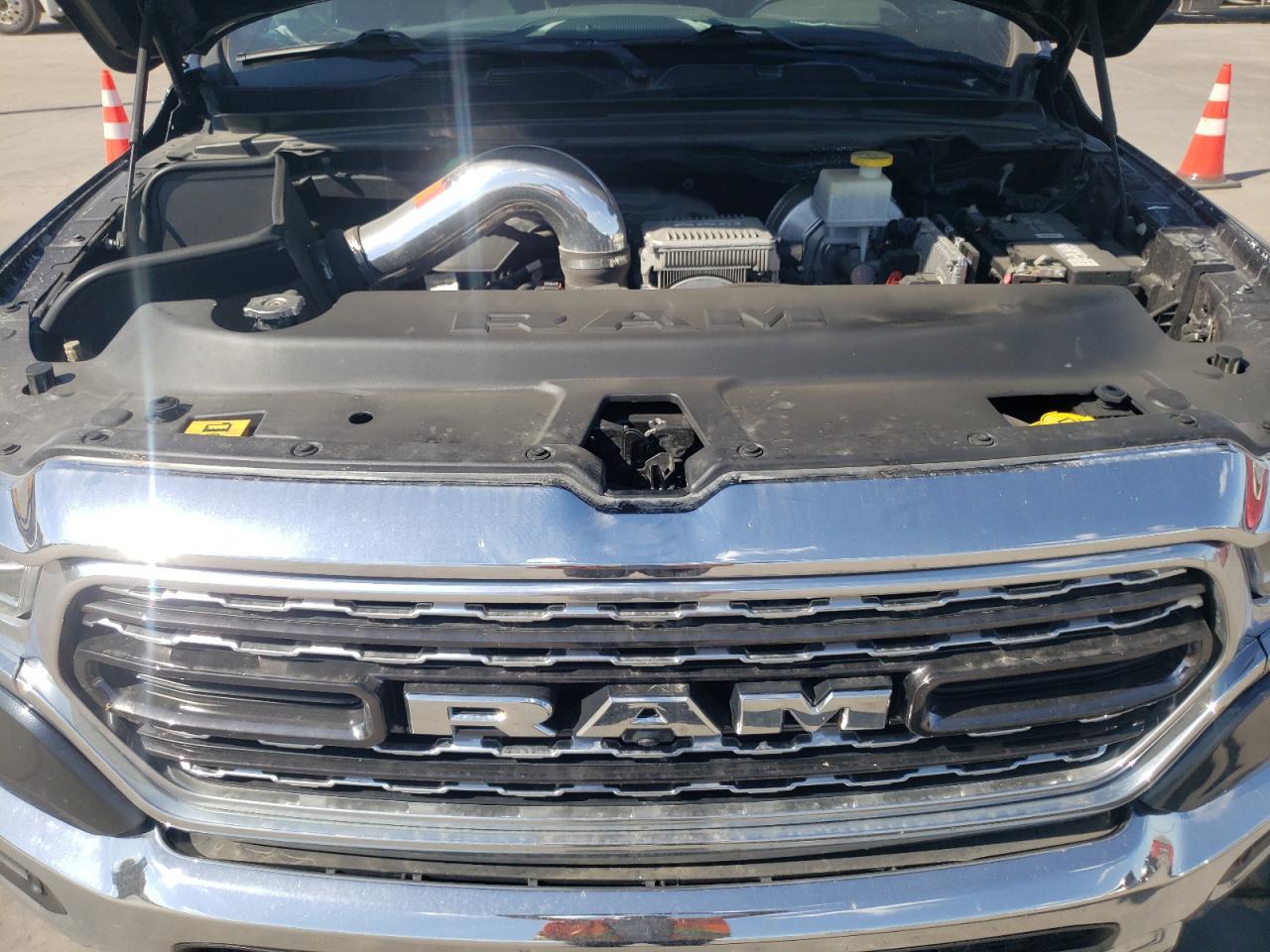 1C6SRFHT9KN640219 2019 Ram 1500 Limited