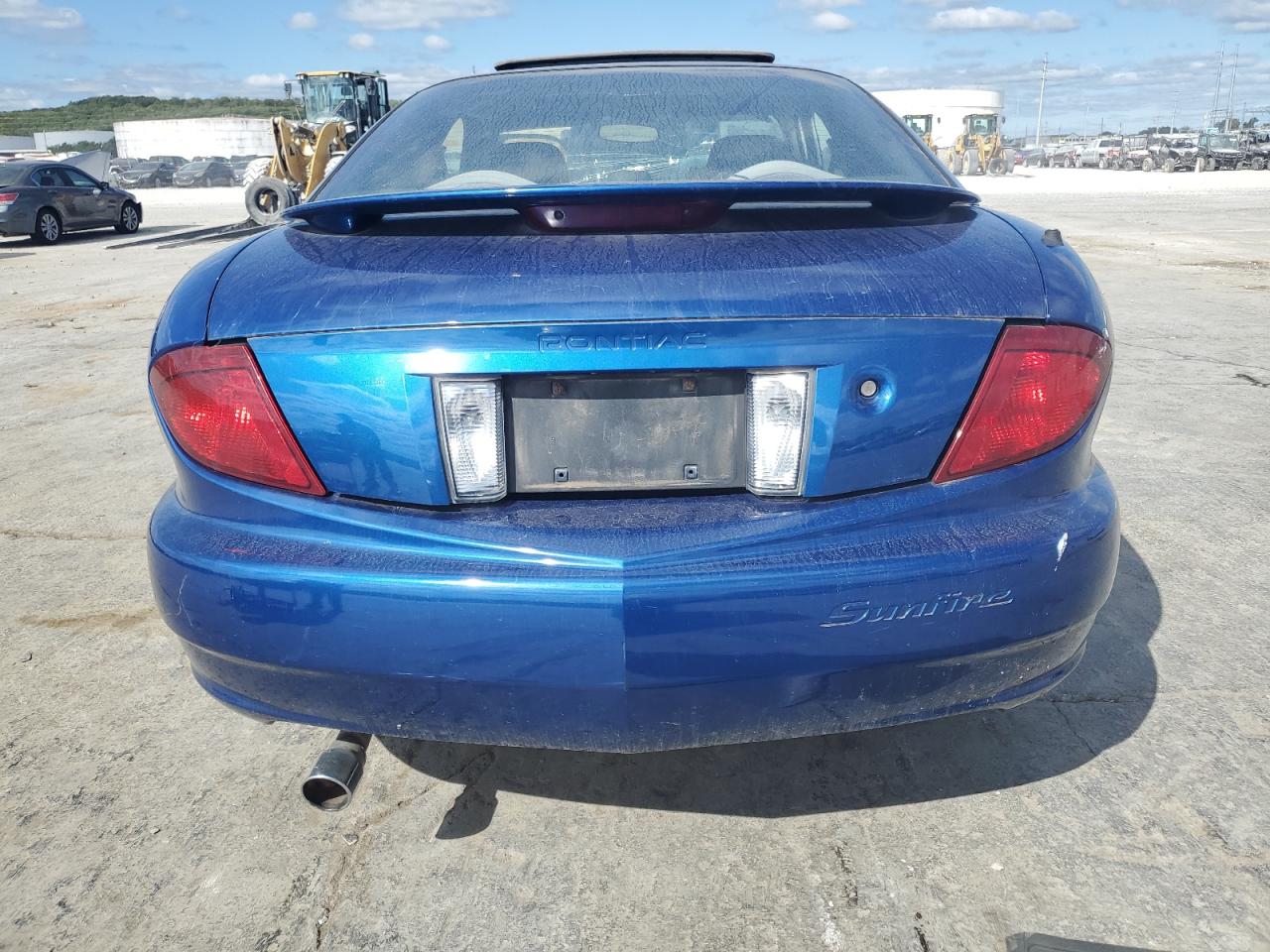 1G2JB12FX47337198 2004 Pontiac Sunfire