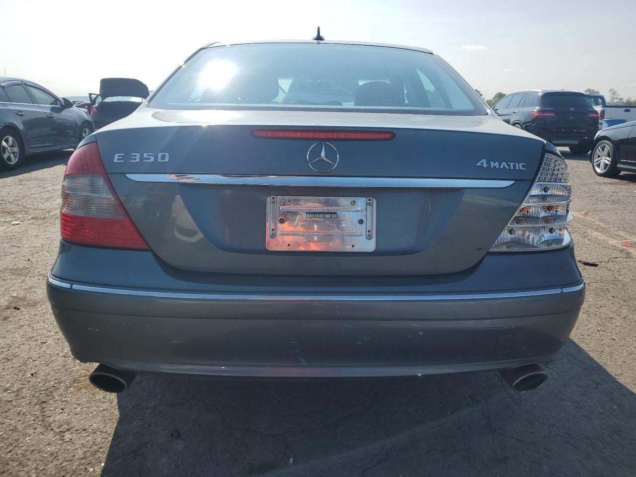 WDBUF87X18B292600 2008 Mercedes-Benz E 350 4Matic