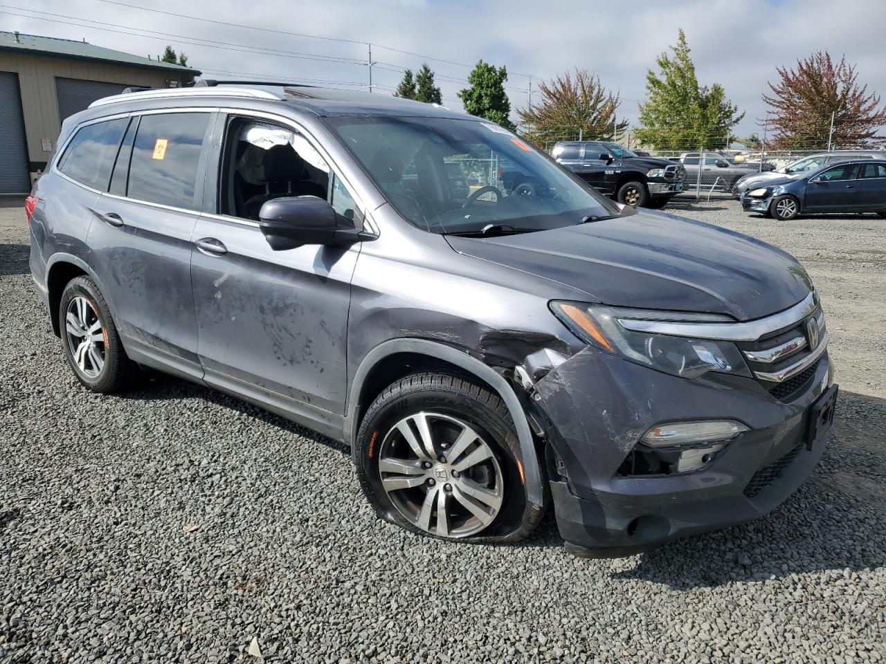 5FNYF6H69JB023597 2018 Honda Pilot Exl