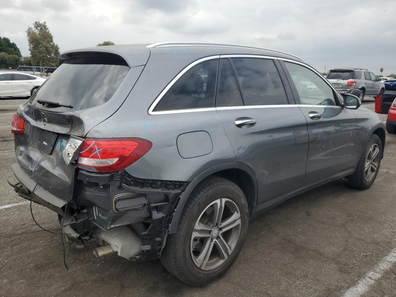 VIN WDC0G4JB5GF008504 2016 MERCEDES-BENZ GLC-CLASS no.3