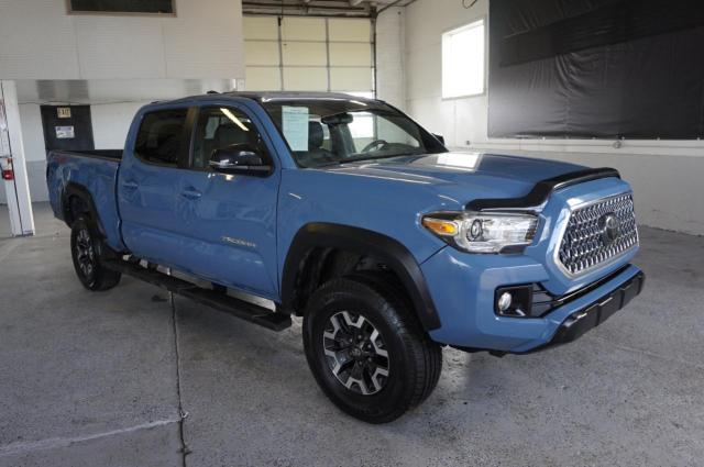  TOYOTA TACOMA 2019 Granatowy