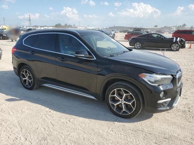  BMW X1 2018 Черный