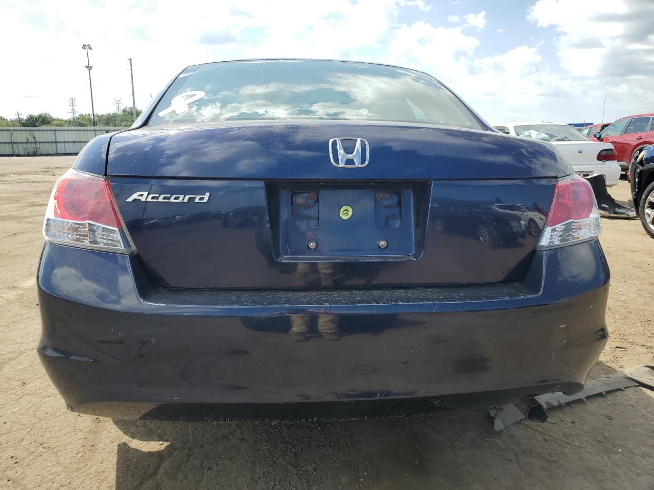 2010 Honda Accord Lx VIN: 1HGCP2F35AA152343 Lot: 70592124