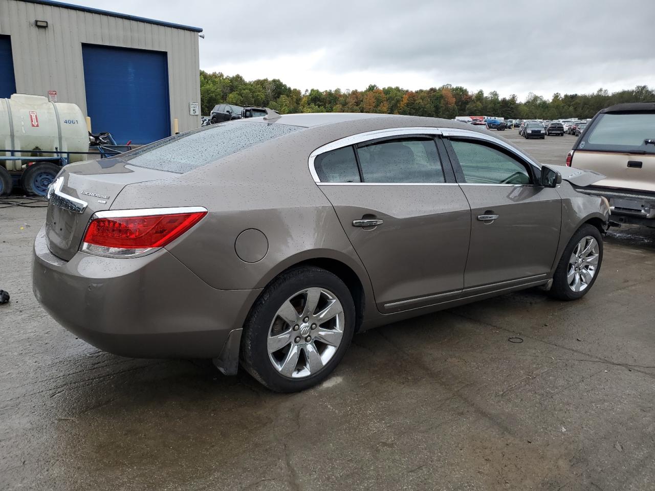 2011 Buick LaCrosse - Image 3