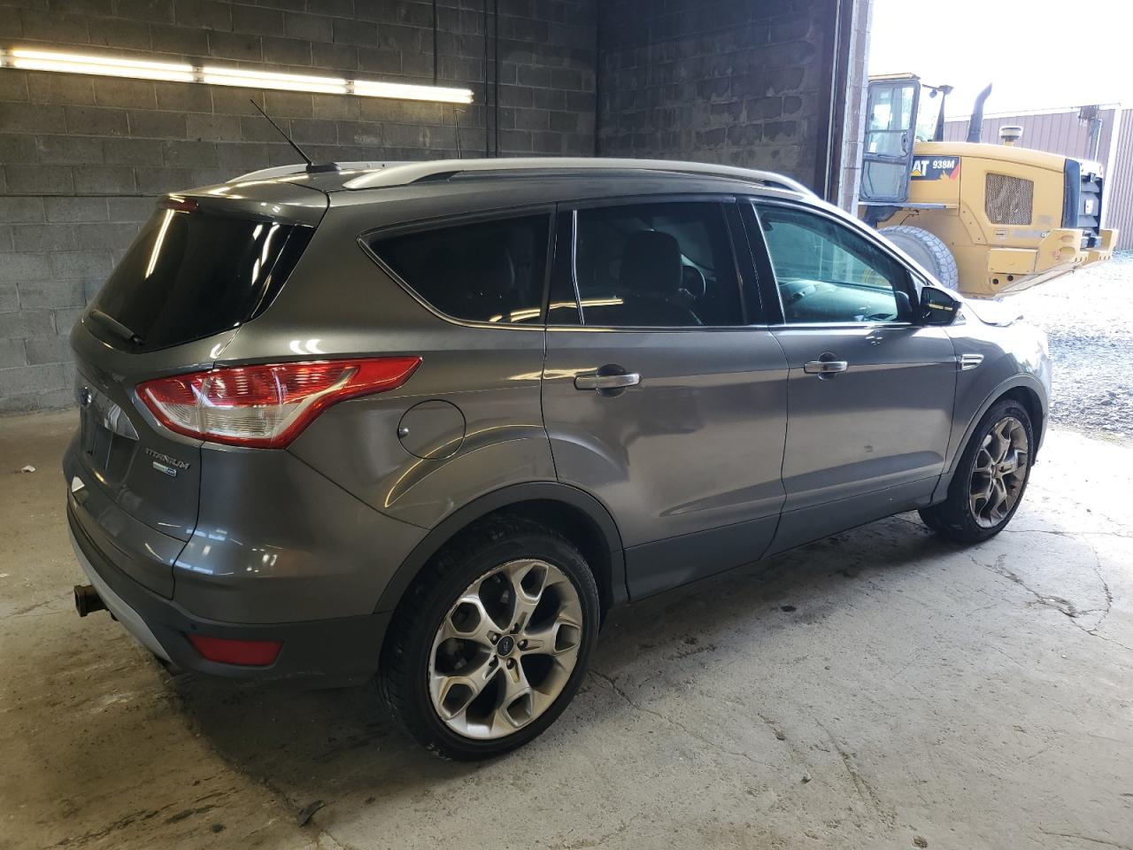 1FMCU9J94EUA57476 2014 Ford Escape Titanium