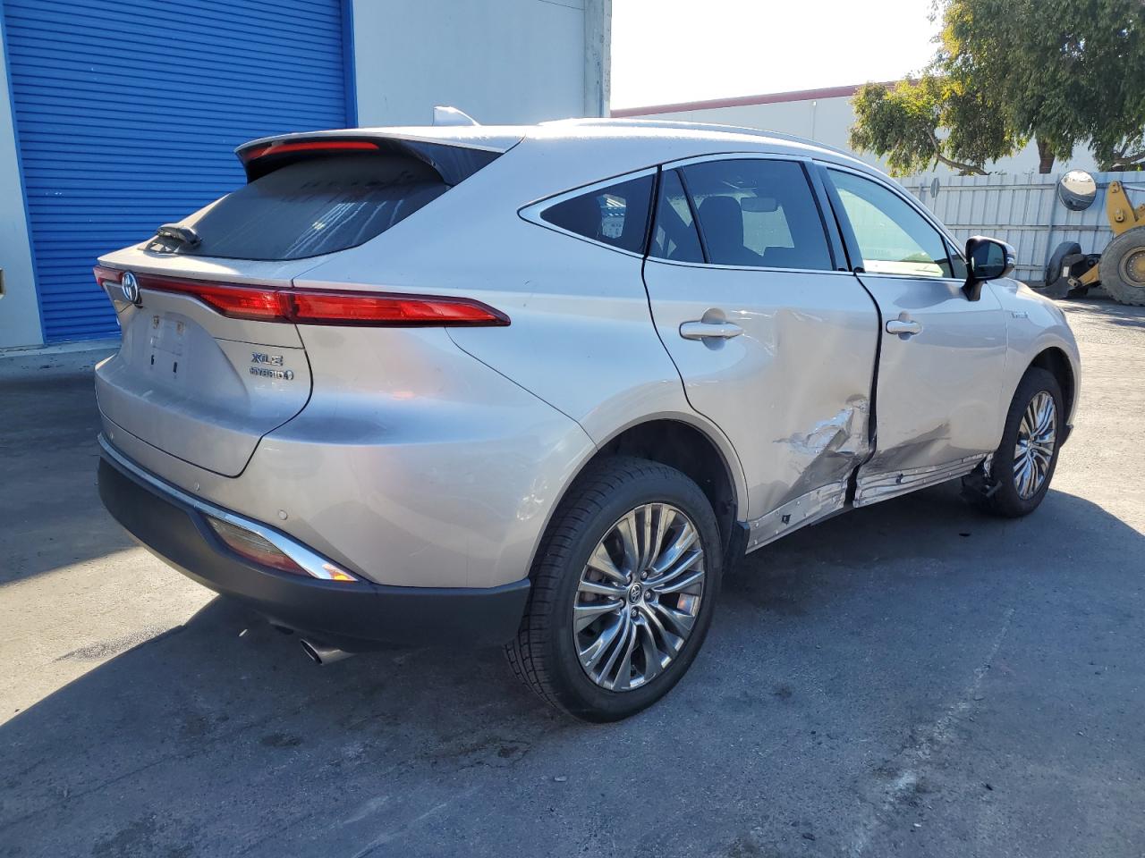 2021 Toyota Venza Le VIN: JTEAAAAH8MJ027566 Lot: 69844904