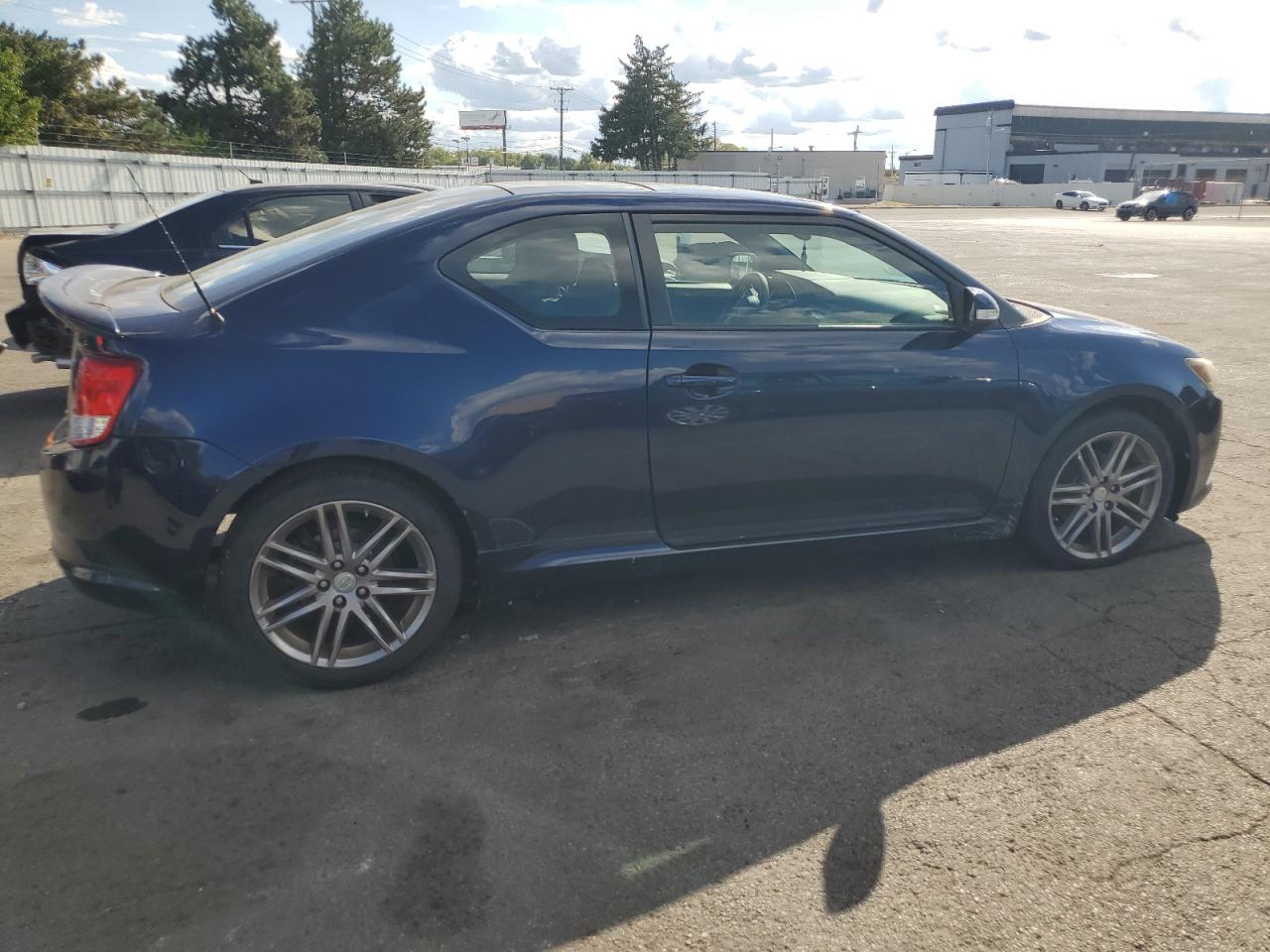 2011 Toyota tC - Image 3