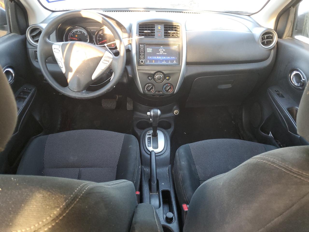 3N1CN7AP6KL841235 2019 Nissan Versa S