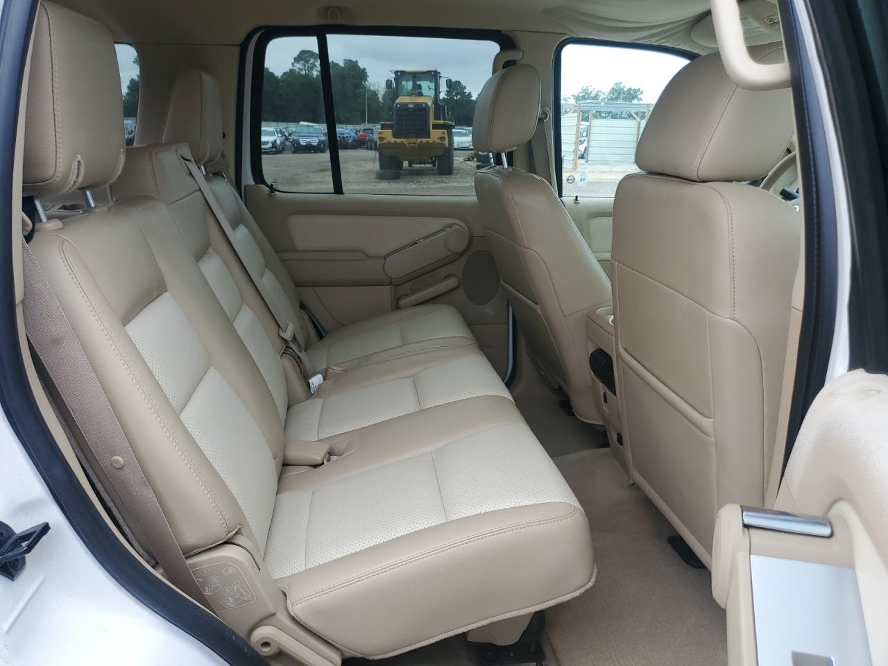 2006 Mercury Mountaineer Convenience VIN: 4M2EU36E86UJ13592 Lot: 70553704