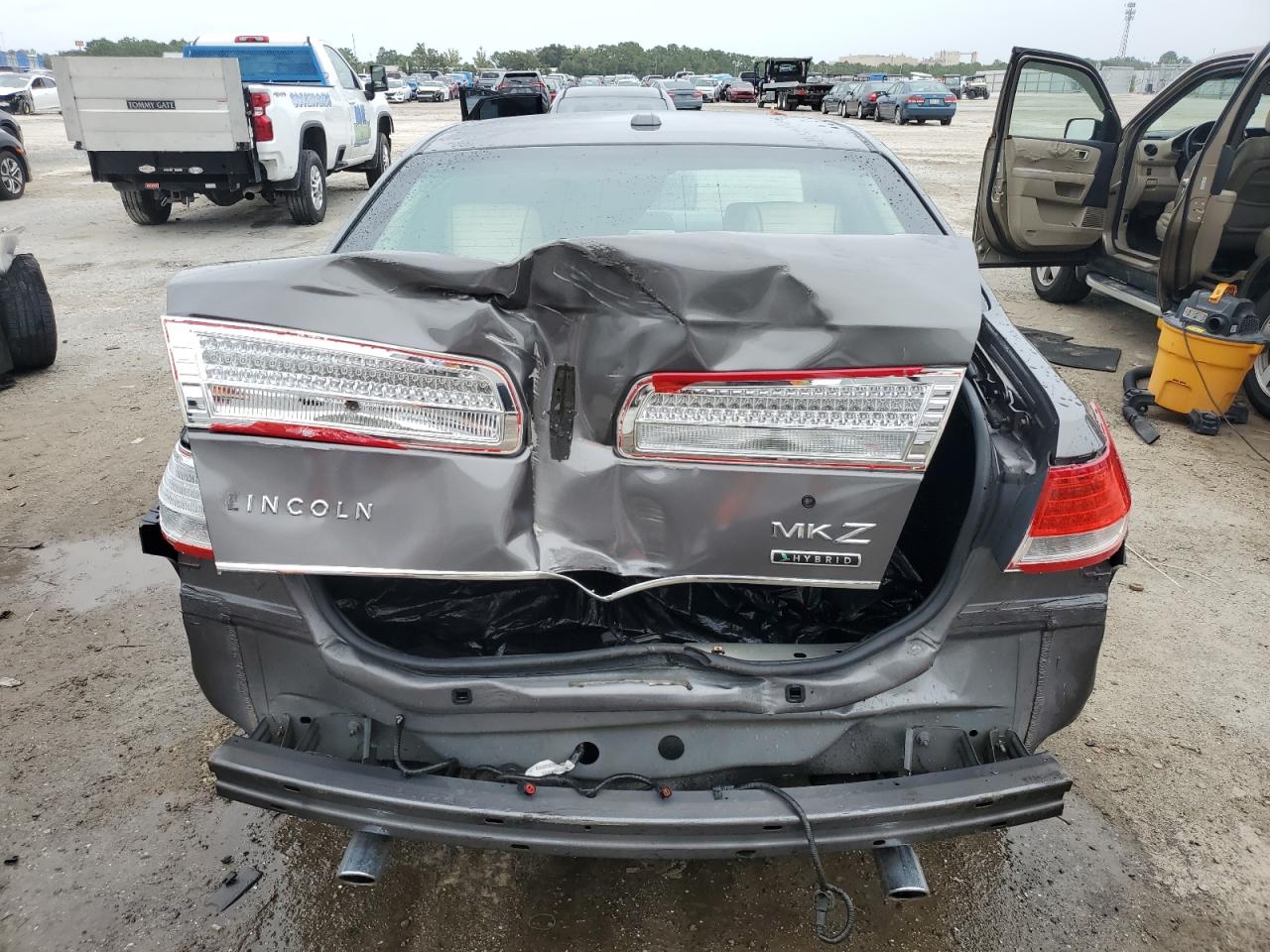 2011 Lincoln MKZ - Image 6