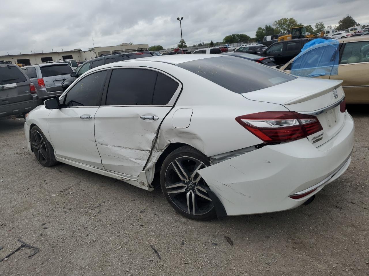 2016 Honda Accord - Image 2