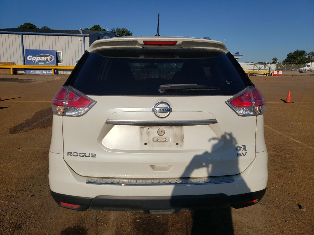 2016 Nissan Rogue S VIN: JN8AT2MT6GW011950 Lot: 72750194