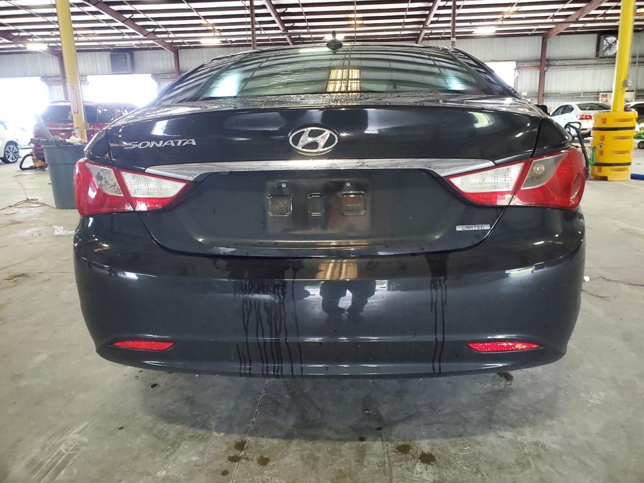 5NPEC4AC2CH332526 2012 Hyundai Sonata Se