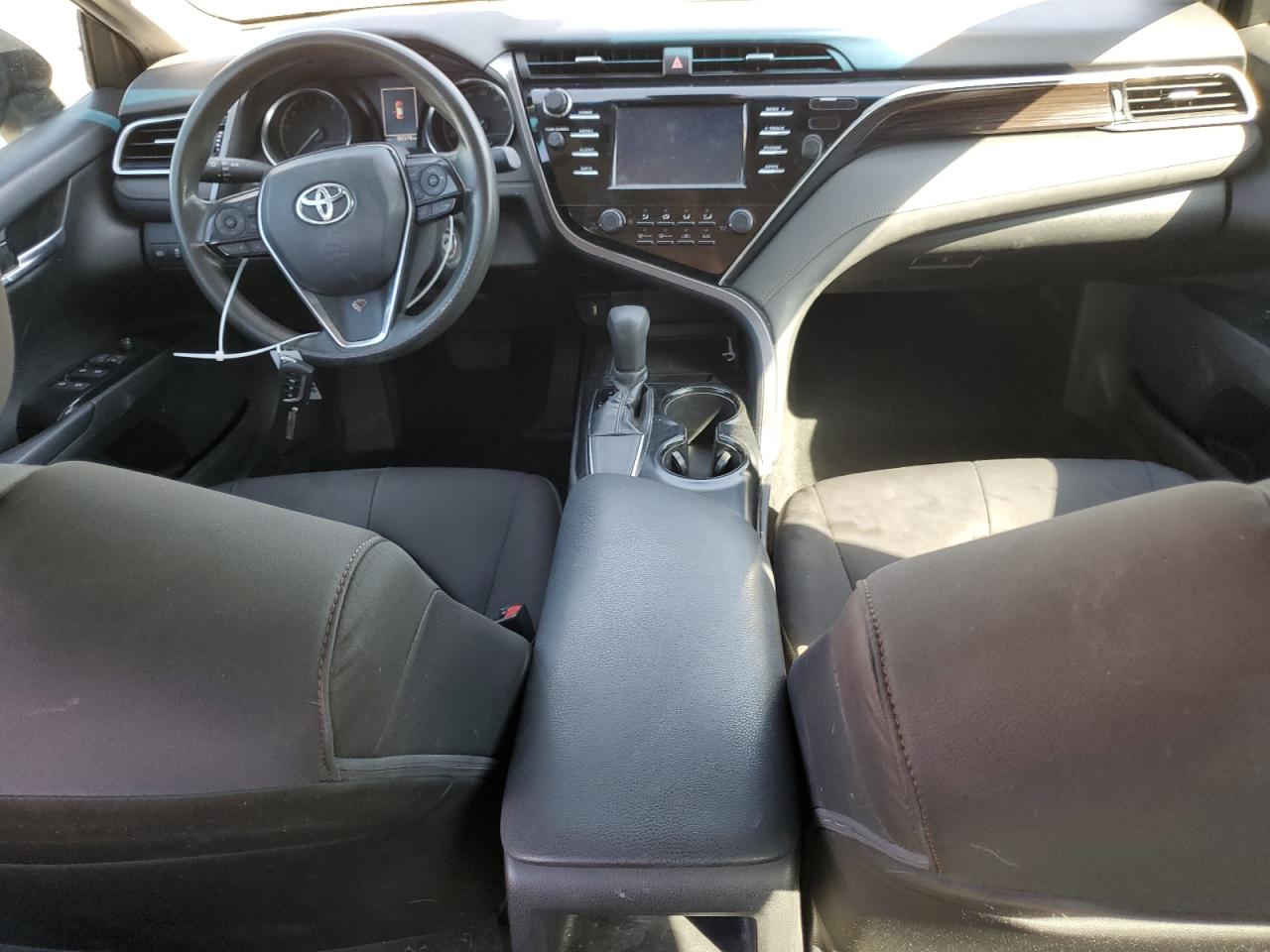 4T1B11HK5JU617224 2018 Toyota Camry L