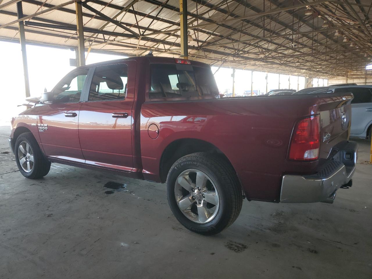 1C6RR6LT1KS583392 2019 Ram 1500 Classic Slt