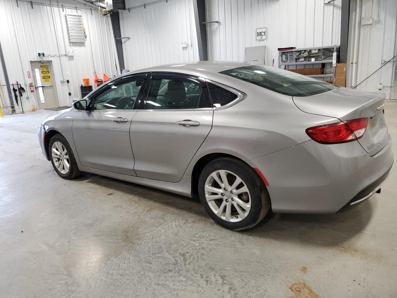 2016 Chrysler 200 - Image 2