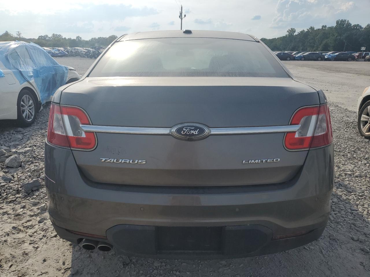 1FAHP2FW5BG151633 2011 Ford Taurus Limited