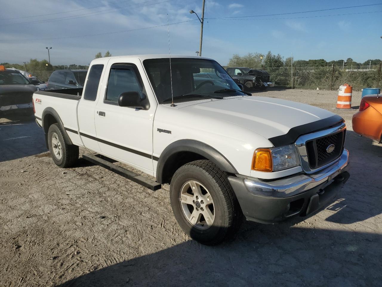 2005 Ford Ranger Super Cab VIN: 1FTZR45E65PA23743 Lot: 69691544